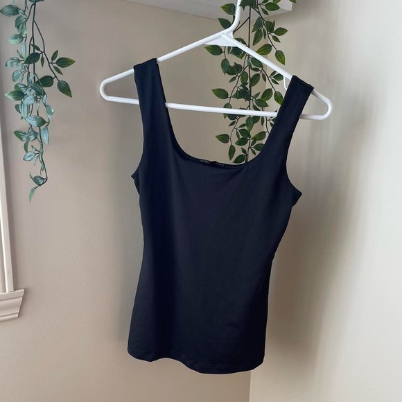 Dynamite Square neck contour top 
Size: XS - Picture 1 of 4